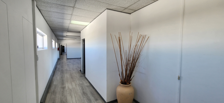 To Let Commercial Property for Rent in Montague Gardens Western Cape